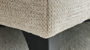 Funktionshocker modulmaster aus Stoff in Beige Modulmaster MM-ZE1218 - XL-Funktionshocker naturfarbener Webstoff Famosa & schwarze Metallfüße - ca. 90 x 68 cm