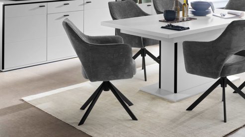 Vierfußstuhl PARTNERRING COLLECTION aus Stoff in Anthrazit PARTNERRING COLLECTION Armlehnstuhl Tamega mit Drehfunktion anthrazitfarbener Breitcord & schwarzes Metall