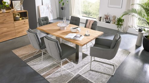 Esstisch Interliving aus Holz in Holzfarben Interliving Esszimmer Serie 5116 – Esstisch Eiche natur & Edelstahl - ca. 180 x 100 cm