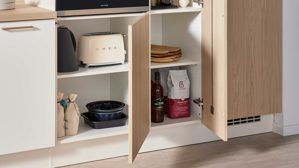 Einbauküche culineo® aus Holz in Holzfarben Culineo® Einbauküche C187 mit Einbaugeräten Eiche Como & Magnolie - Länge ca. 460 cm