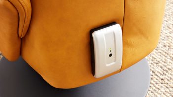 Akku Interliving aus Metall in Metallfarben Interliving Sessel Serie 4550 – Akku Silber