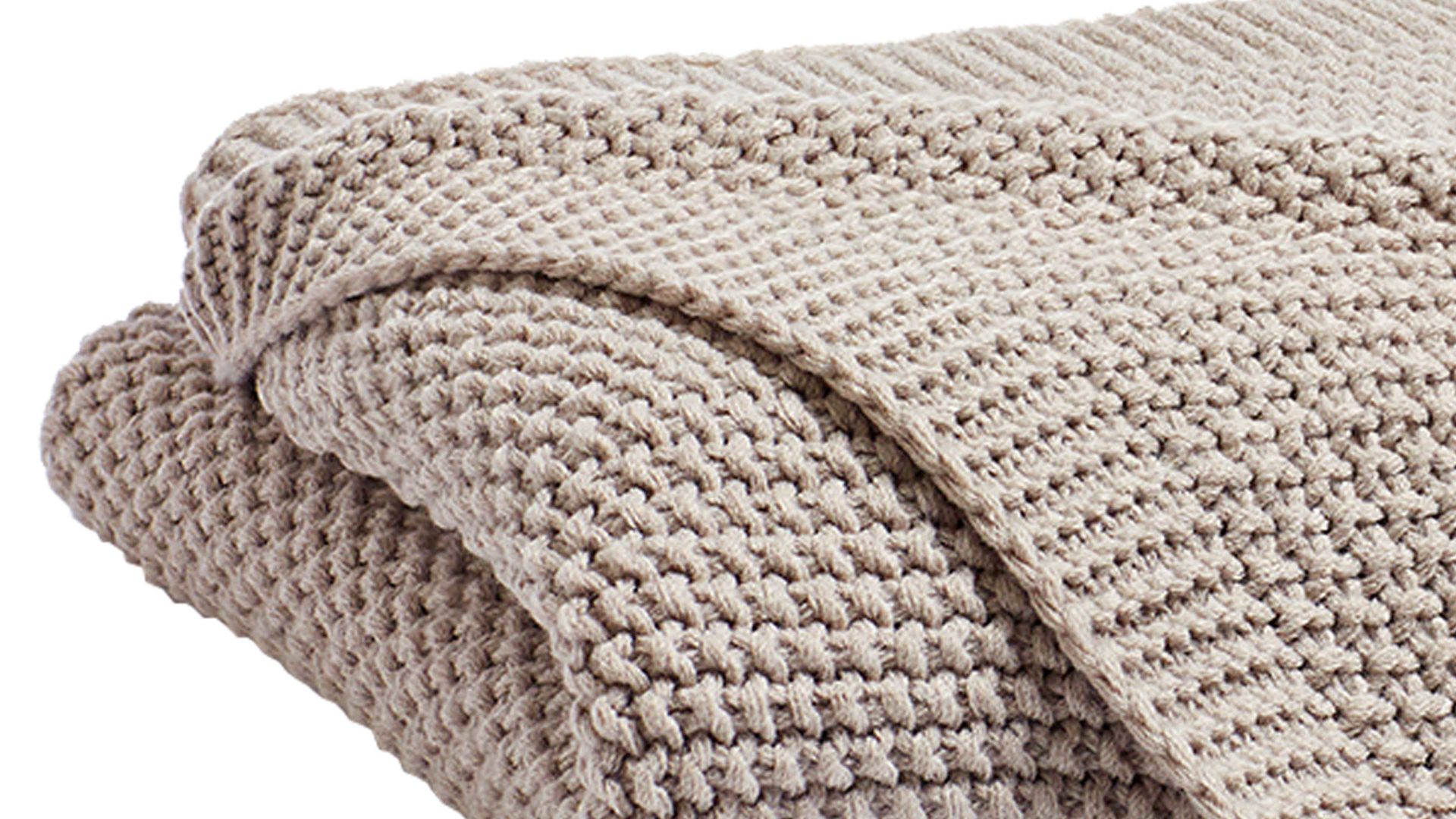 Wohndecke H. g. hahn haustextilien® aus Kunstfaser in Beige Strickdecke naturfarbene Kunstfaser - ca. 130 x 170 cm