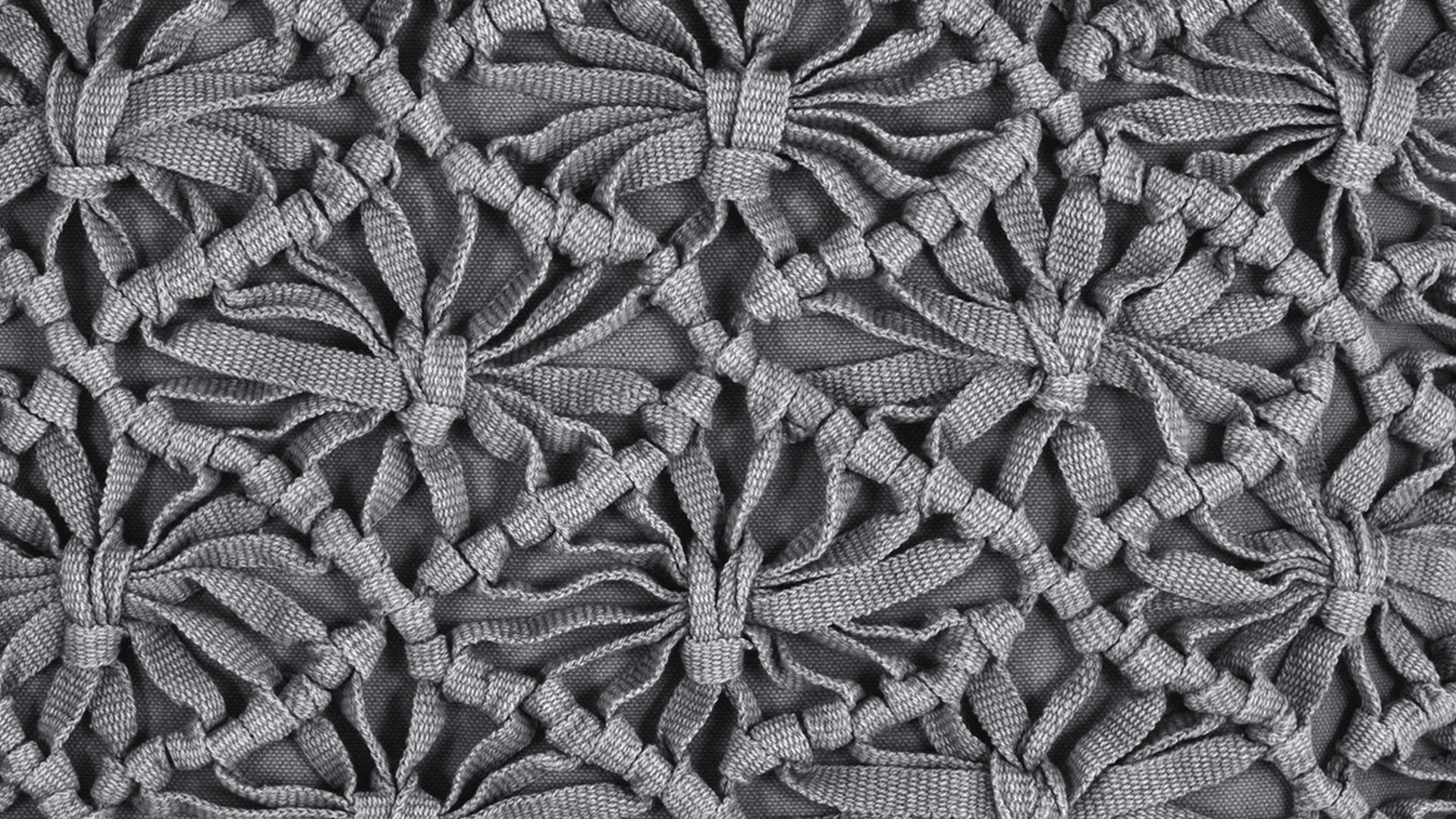 Kissenbezug /-hülle Magma sitting point aus Naturfaser in Schwarz MAGMA Kissenhülle Fringe anthrazitfarbene Baumwolle - ca. 45 x 45 cm