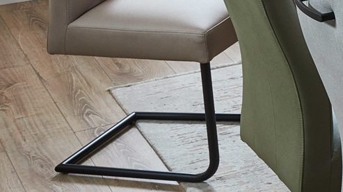 Schwingstuhl PARTNERRING COLLECTION aus Stoff in Beige PARTNERRING COLLECTION Schwingstuhl Hilo sandfarbene Lederoptik Vega 11 & schwarzes Rundrohr