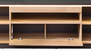 Lowboard Innostyle aus Holz in Holzfarben Wohnzimmer Serie Tina - Lowboard Mauvella Eiche & Carbon - ca. 200 x 57 cm