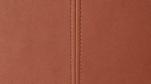 Vierfußstuhl Venjakob aus Stoff in Orange VENJAKOB Armlehnstuhl Margit cognacfarbene Mikrofaser Gavin & sepiafarbenes Metall