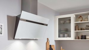 Einbauküche Nobilia® aus Holz in Hellgrau nobilia® Einbauküche Cascada mit Einbaugeräten Weiß & Eiche - Stellfläche ca. 275 x 305 cm