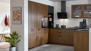 Einbauküche Nobilia® aus Holz in Holzfarben nobilia® Einbauküche Structura mit privileg Elektrogeräten Nussbaum Milano - Stellfläche ca. 240 x 310 cm