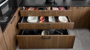 Einbauküche Nobilia® aus Holz in Holzfarben nobilia® Einbauküche Structura mit privileg Elektrogeräten Nussbaum Milano - Stellfläche ca. 240 x 310 cm