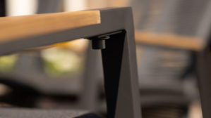 Gartenmöbel-Set Interliving aus Holz in Holzfarben Interliving Gartenmöbel Serie 7011 - Essgruppe mit Relaxstühlen anthrazitfarbenes Rope, TEXTILENE® & Aluminium, Teakholz