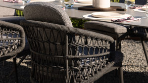 Gartenmöbel-Set Interliving aus Metall in Grau Interliving Gartenmöbel Serie 7012 - Essgruppe mit Diningsesseln hellgrauer Olefin-Teddybezug, Rope, gesinterter grauer Stein & anthrazitfarbenes Aluminium