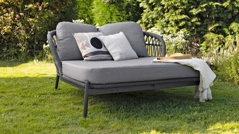 Gartenliege Interliving aus Kunstfaser in Grau Interliving Gartenmöbel Serie 7013 - Doppelliege grauer Olefin-Teddybezug, Rope & Aluminium