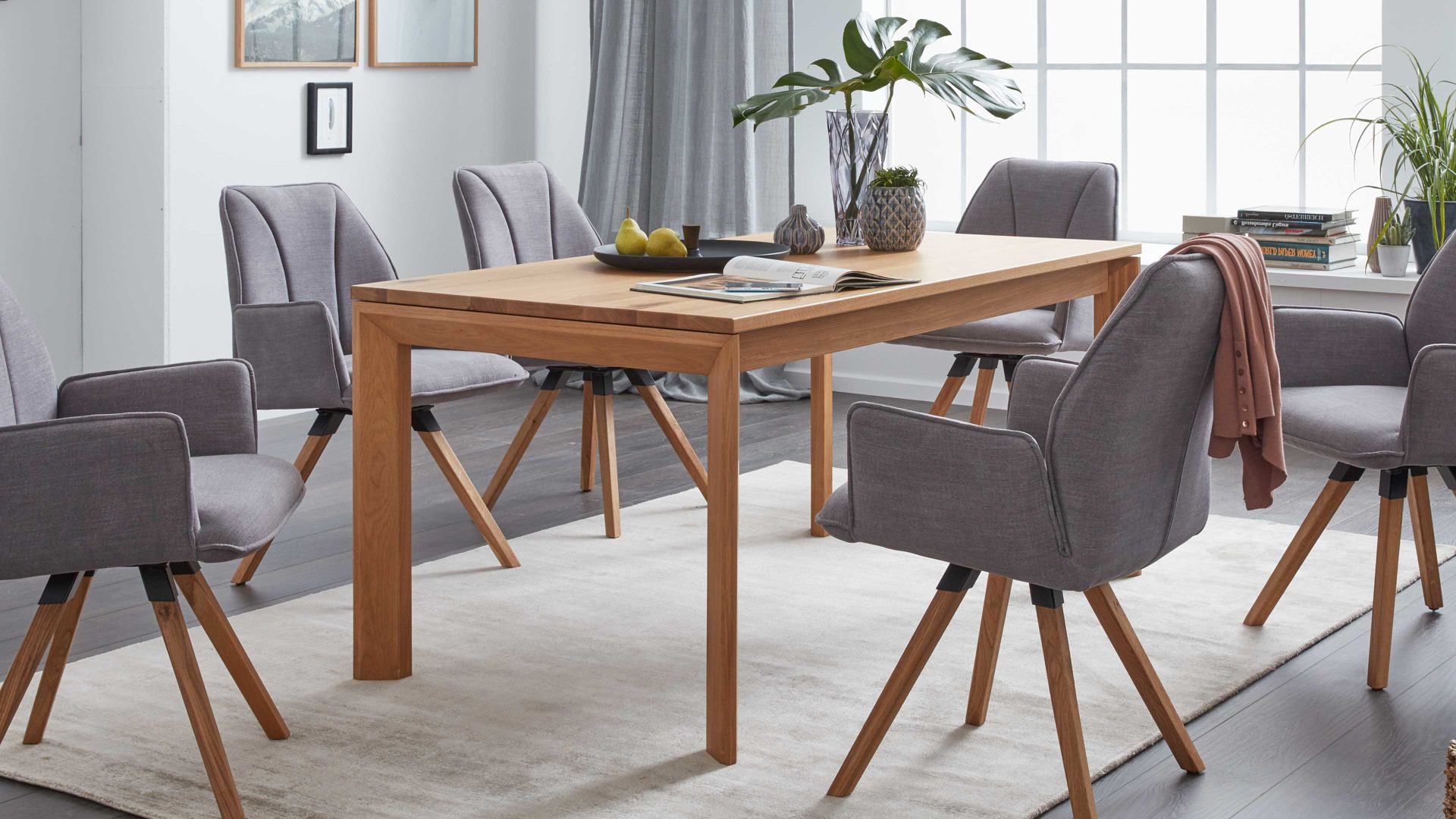 Auszugtisch Interliving aus Holz in Holzfarben Interliving Esszimmer Serie 5102 – Auszugtisch V203 Charakter-Eiche – ca. 200-300 x 90 cm