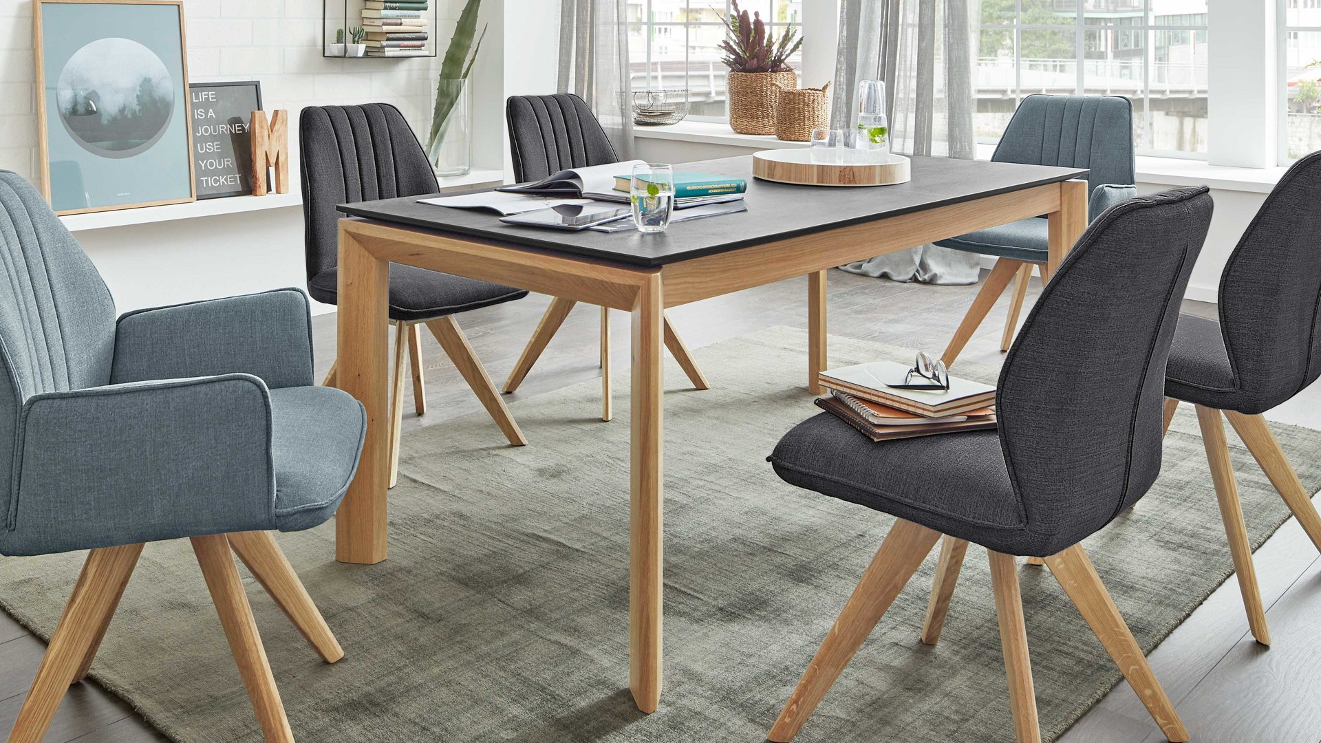 Auszugtisch Interliving aus Holz in Grau Interliving Esszimmer Serie 5102 – Auszugtisch granitfarbenes HPL & Wildeiche – ca. 180-280 x 90 cm