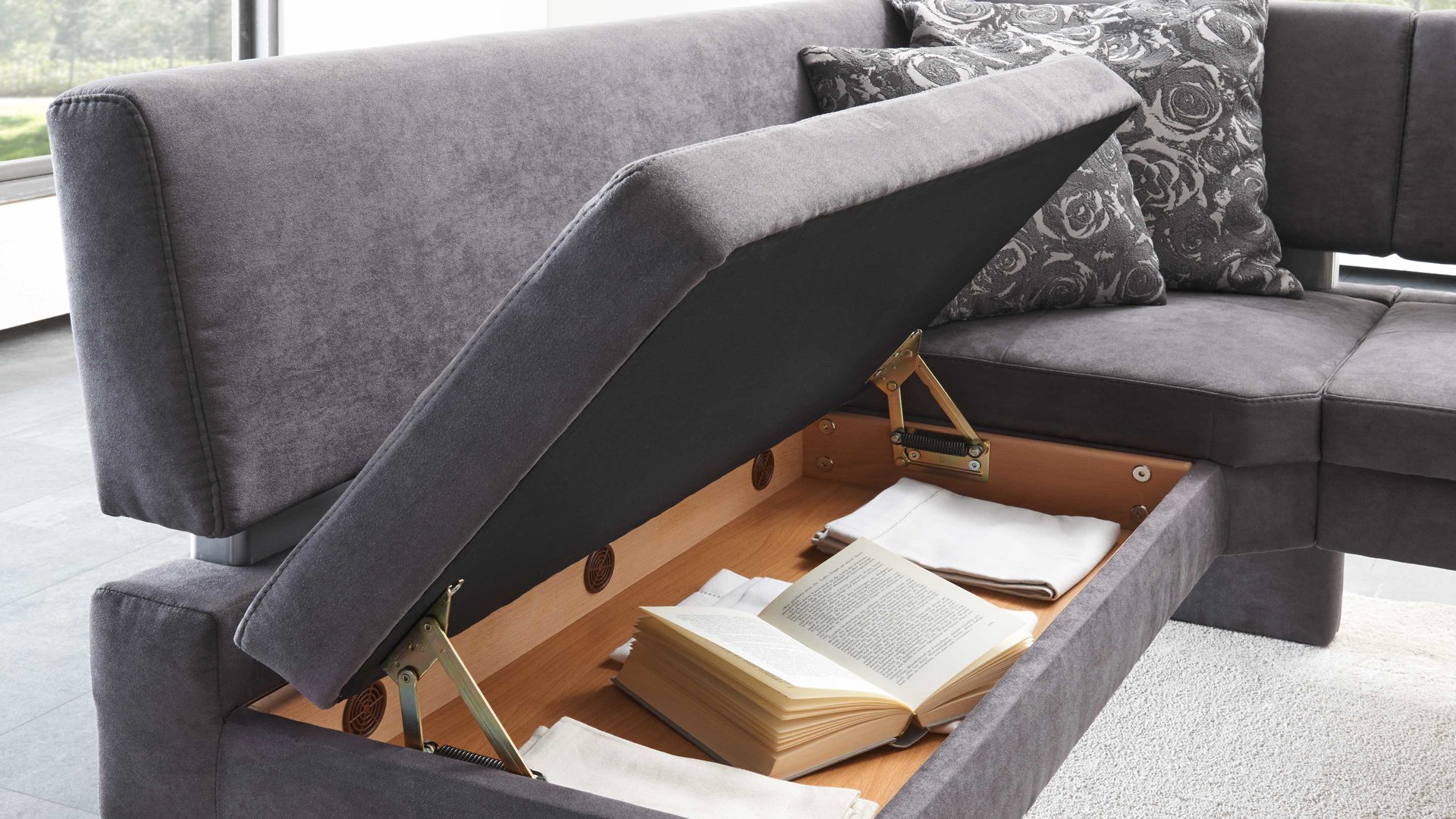 Eckbank combinessa aus Stoff in Anthrazit Combinessa Genesis - Eckbank anthrazitfarbene Mikrofaser 520-82 & Edelstahl – Stellfläche ca. 160 x 199 cm