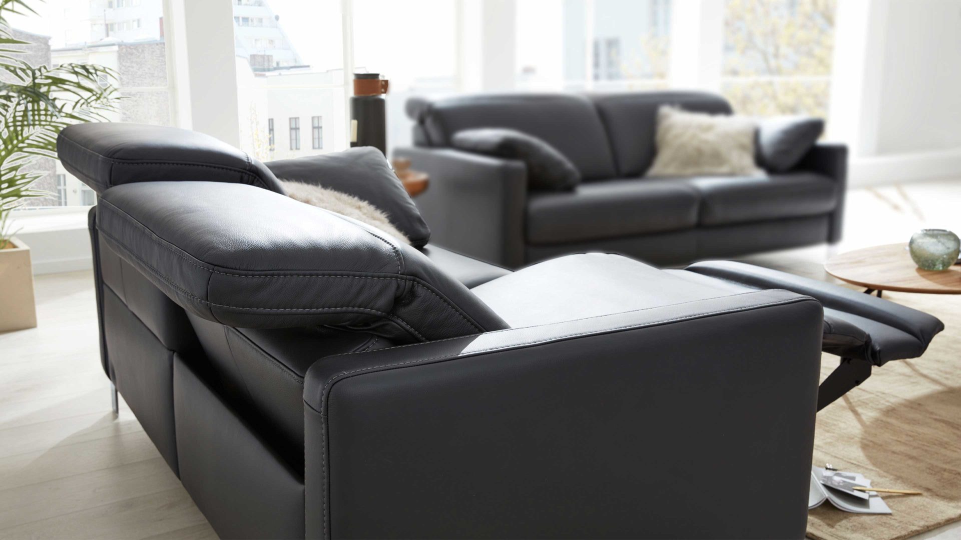 Funktion Interliving aus Metall in Transparent Interliving Sofa Serie 4054 – WallAway-Funktion Funktions-Mehrpreis – ein Motor