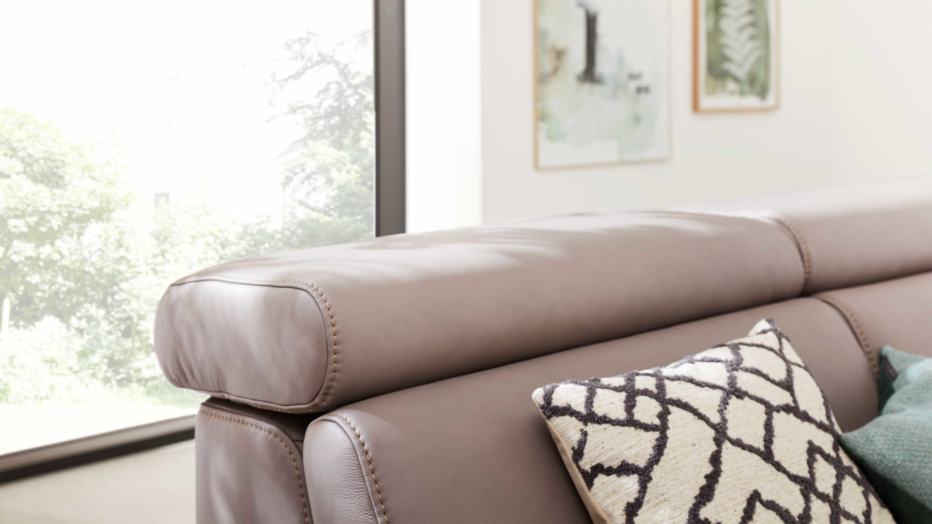 Ecksofa Interliving aus Leder in Grau Interliving Sofa Serie 4055 - Ecksofa granitfarbenes LongLife-Leder Credo - Stellfläche ca. 283 x 175 cm