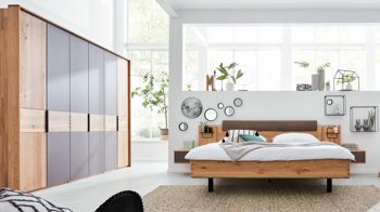Komplettzimmer Interliving aus Holz in Grau Interliving Schlafzimmer Serie 1015 – Komplettzimmer Siena & Wildeiche – vierteilig, sechstürig