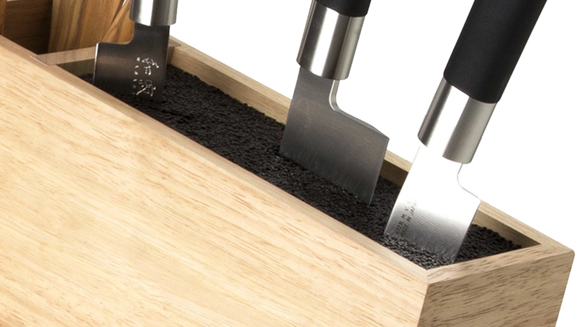 Messerblock Continenta aus Holz in Holzfarben CONTINENTA Messerblock Gummibaum – ca. 31 x 28 cm