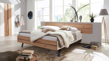 Bettgestell Interliving aus Holz in Holzfarben Interliving Schlafzimmer Serie 1019 – Bettgestell Wildeiche & weißer Mattlack –  Liegefläche ca. 160 x 200 cm