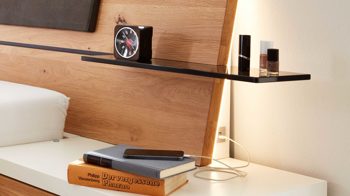 Wandregal Interliving aus Glas in Grau Interliving Schlafzimmer Serie 1019 – Glasboden-Set parsolgraues Glas – zweiteilig