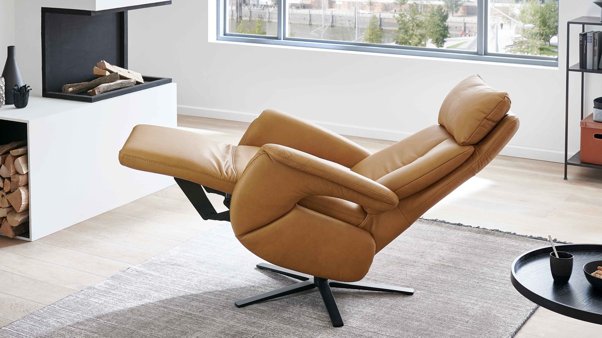 Relaxsessel Steinpol polsteria aus Leder in Orange Relaxsessel Relaxa Feeling HV Smartline - Var. 1 senffarbenes Leder Punch & schwarzer Sternfuß