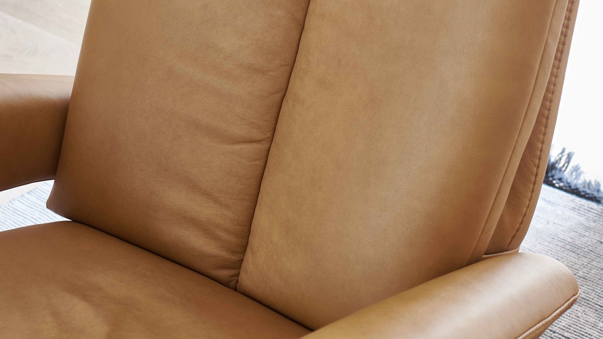 Relaxsessel Steinpol polsteria aus Leder in Orange Relaxsessel Relaxa Feeling HV Smartline - Var. 1 senffarbenes Leder Punch & schwarzer Sternfuß