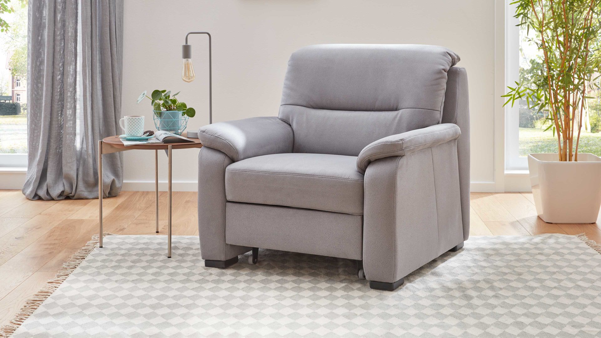 Polstersessel modulmaster aus Stoff in Hellgrau Modulmaster MM-PP1009 - Polstersessel mit Hocker graue Mikrofaser Holiday & schwarze Holzfüße