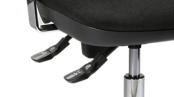 Drehstuhl OrthoSedis aus Textil in Blau Komfort-Drehstuhl Orthosedis 75 mit taillierter Netz-Rückenlehne Blau & Chrom