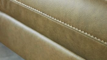 Zweisitzer Interliving aus Leder in Grün Interliving Sofa Serie 4400 - Zweisitzer olivgrünes Leder EVI 33 - Breite ca. 214 cm