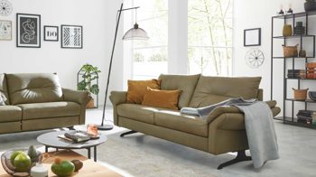 Zweisitzer Interliving aus Leder in Grün Interliving Sofa Serie 4400 - Zweisitzer olivgrünes Leder EVI 33 - Breite ca. 214 cm