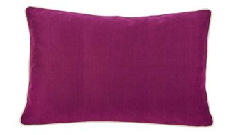 Kissenbezug /-hülle Done.® aus Kunstfaser in Lila done.® Kissenhülle Cushion Joy beerefarbener Veloursbezug - ca. 40 x 60 cm