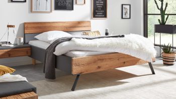 Bettgestell Interliving aus Holz in Dunkelgrau Interliving Schlafzimmer Serie 1025 – Bettgestell 530351 Liegefläche ca. 200 x 200 cm - Graphit & Balkeneiche gehackt