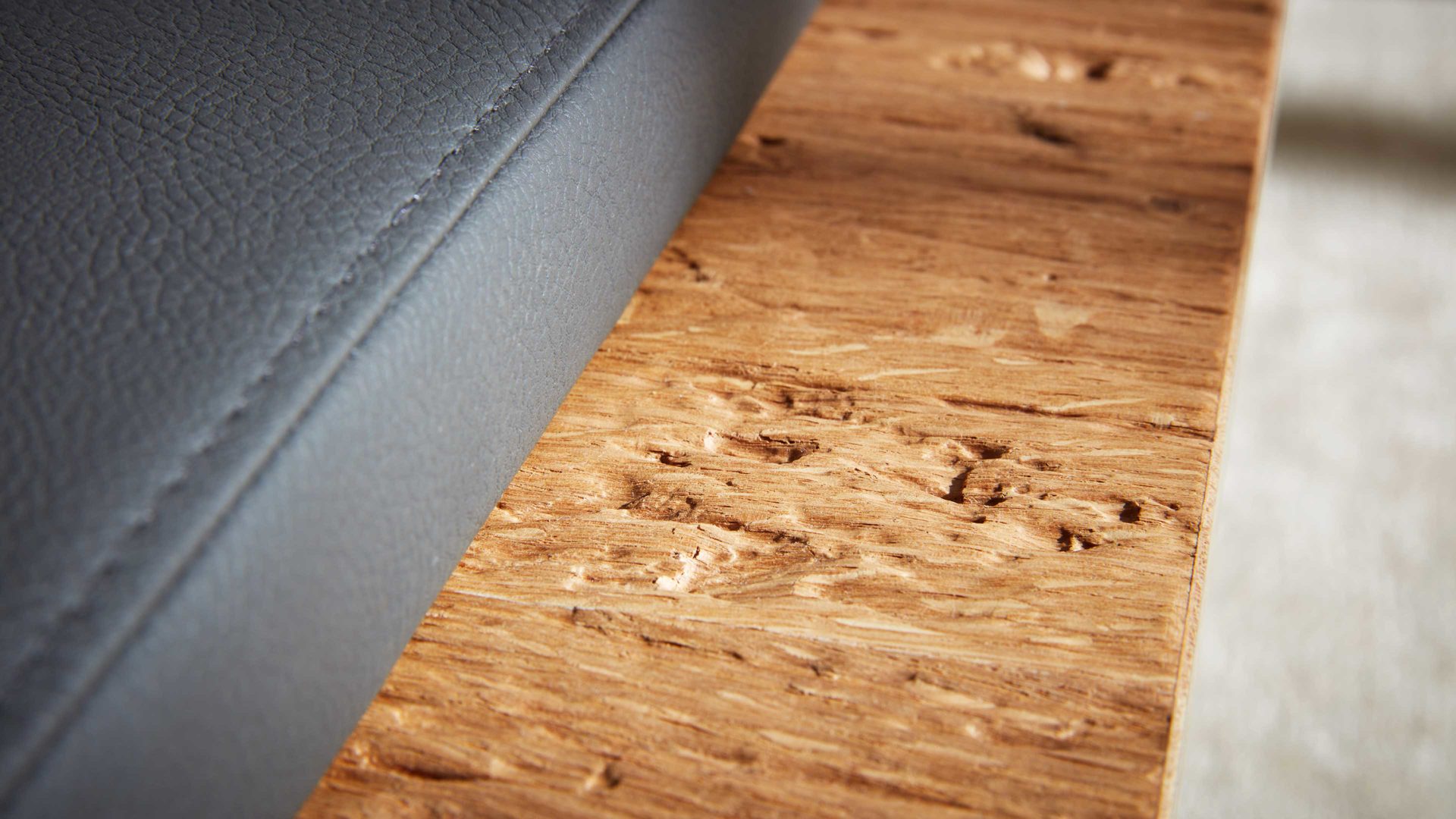 Polsterbank Interliving aus Stoff in Dunkelgrau Interliving Schlafzimmer Serie 1025 – Bettbank graphitfarbenes Kunstleder & Balkeneiche gehackt - Länge ca. 140 cm