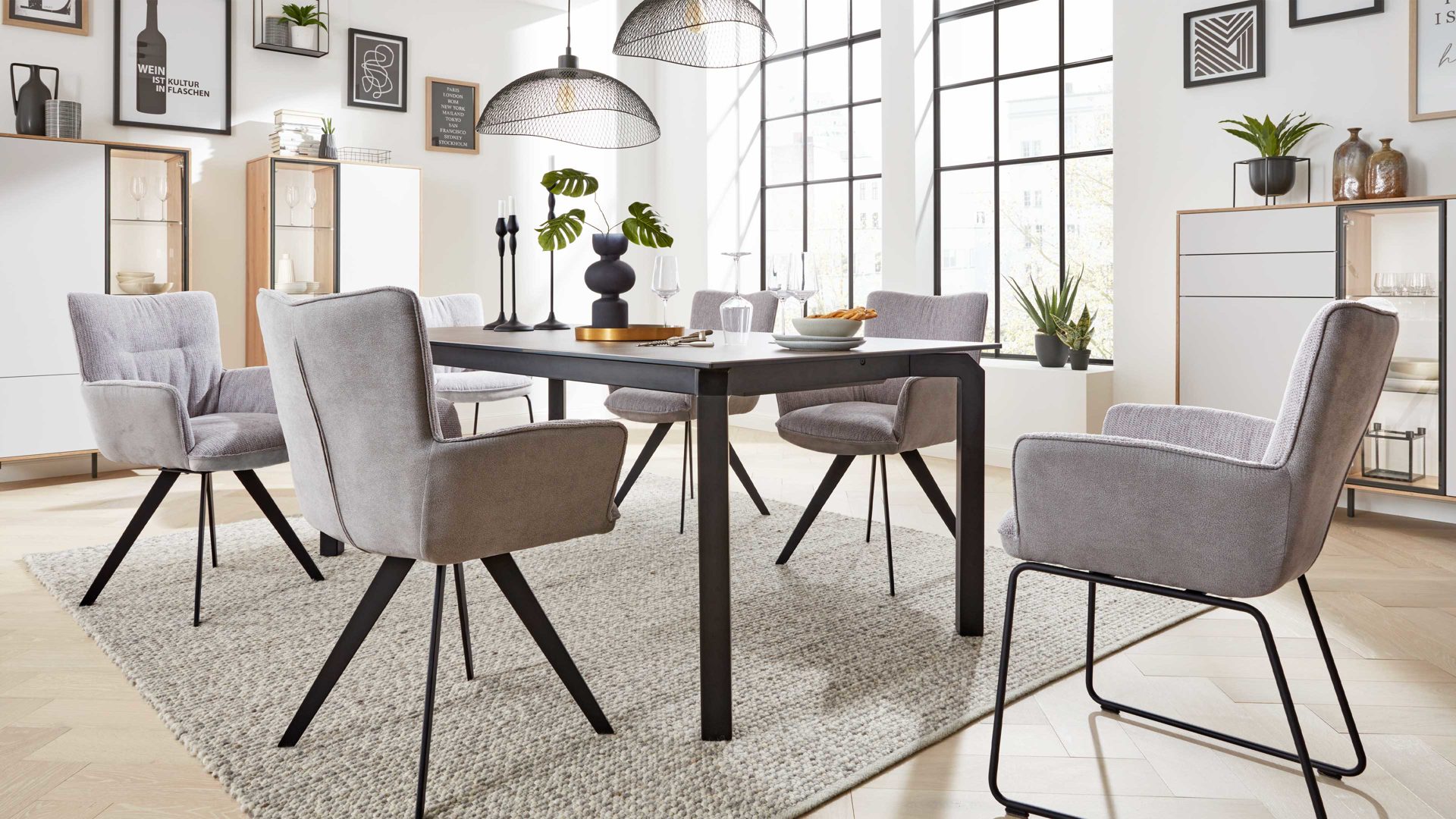 Auszugtisch Interliving aus Keramik in Grau Interliving Esszimmer Serie 5111 – Auszugtisch graue Glaskeramik & schwarzes Eisen – ca. 180-260 x 100 cm