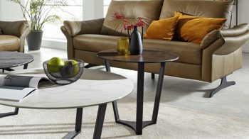 Beistelltisch Interliving aus Keramik in Dunkelbraun Interliving Couchtisch Serie 6208 - Beistelltisch rostbraune Keramik & schwarzer Stahl - Durchmesser ca. 55 cm