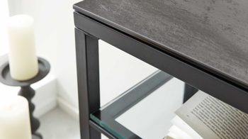 Konsoltisch Interliving aus Keramik in Grau Interliving Couchtisch Serie 6210 - Konsoltisch ST194AR zementgrau Keramik & schwarzer Stahl - ca. 100 x 38 cm