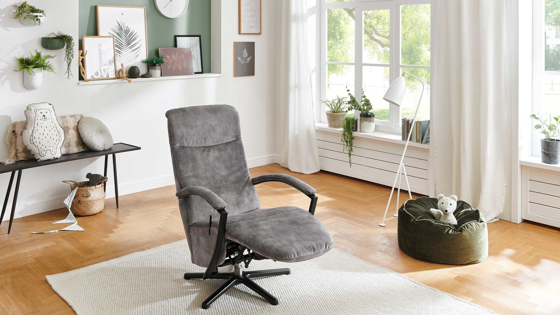 Relaxsessel modulmaster aus Stoff in Hellgrau Modulmaster MM-ZE1062 - Relaxsessel 1DRF silberfarbener Velours Amira & Sternfuß V1S