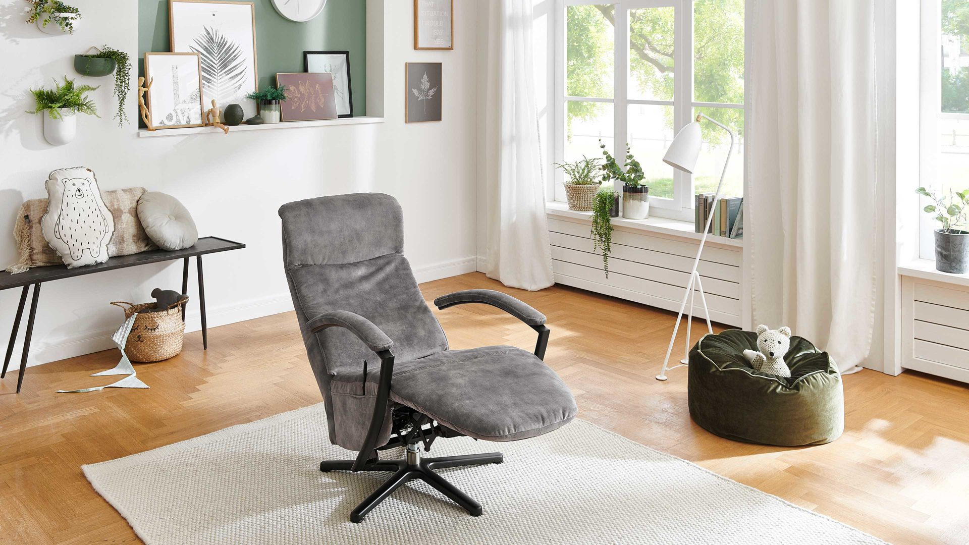 Relaxsessel modulmaster aus Stoff in Hellgrau Modulmaster MM-ZE1062 - Relaxsessel 1DRF silberfarbener Velours Amira & Sternfuß V1S