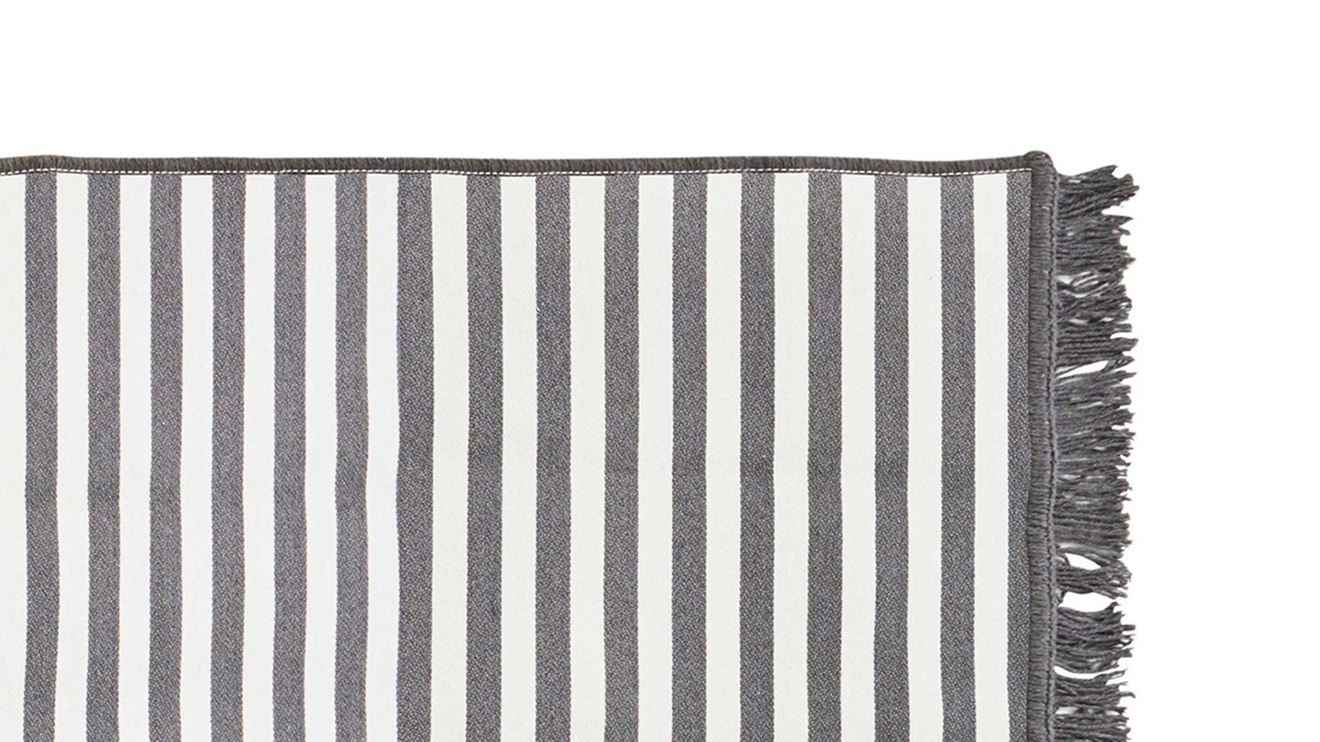 Outdoor-Teppich Done.® aus Kunstfaser in Dunkelgrau done.® Outdoor-Teppich Dunkelgrau & Weiß - ca. 120 x 180 cm