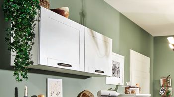 Einbauküche Pino aus Holz in Weiß pino Einbauküche inklusive Einbaugeräte Mattweiß - zweizeilig