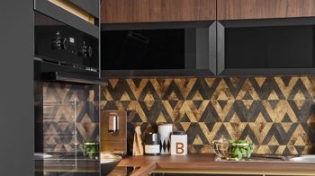 Einbauküche Nobilia® aus Holz in Holzfarben Dunkel nobilia® Einbauküche Touch mit PROGRESS Elektrogeräten Schwarz & Nussbaum - Stellfläche ca. 306 x 366 cm