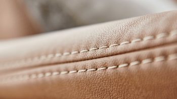 Ecksofa modulmaster aus Stoff in Hellbraun Modulmaster MM-ZE1148 - Wohnlandschaft camelfarbene Mikrofaser Galero & Fuß Z002-M01 - Stellfläche ca. 336 x 268 cm