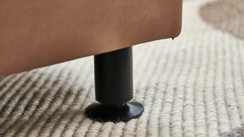 Polsterhocker modulmaster aus Stoff in Hellbraun Modulmaster MM-ZE1148 - XXL-Hocker camelfarbene Mikrofaser Galero & Fuß Z002-M01 - ca. 130 x 65 cm