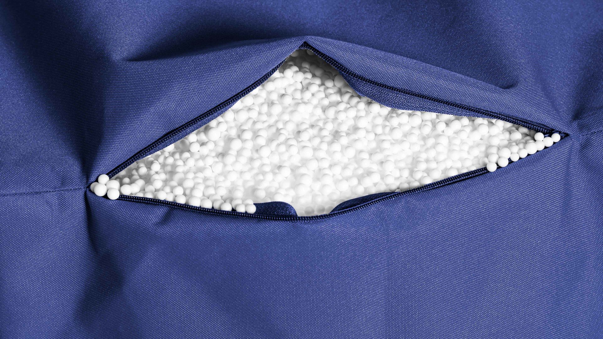 Sitzsack-Bodenkissen Magma sitting point aus Kunstfaser in Dunkelblau SITTING POINT Sitzsack bigfoot scuba® - Sitzmöbel dunkelblaue Kunstfaser - ca. 130 x 170 cm