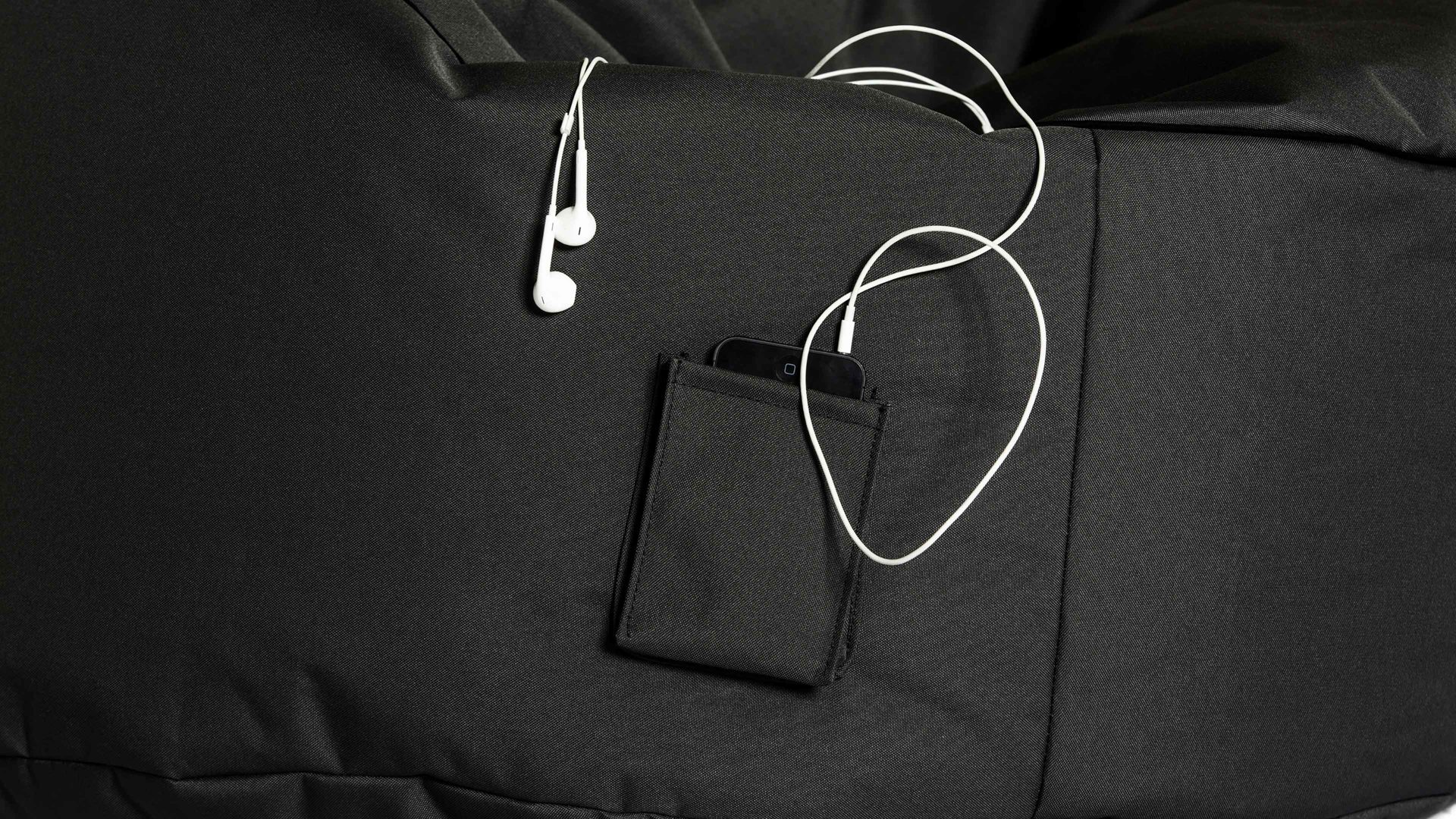 Sitzsack-Sessel Magma sitting point aus Kunstfaser in Schwarz SITTING POINT Sitzsack-Sessel swing scuba® schwarze Kunstfaser - ca. 95 x 90 x 65 cm