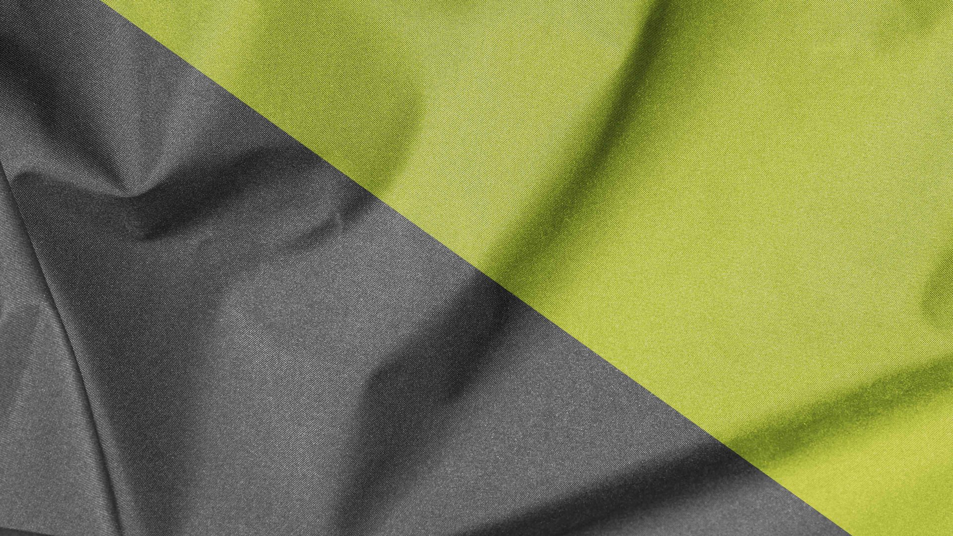 Sitzsack-Sessel Magma sitting point aus Kunstfaser in Grün SITTING POINT Sitzsack-Sessel bebop scuba® als Sitzmöbel grüne & anthrazitfarbene Kunstfaser - ca. 85 x 65 cm