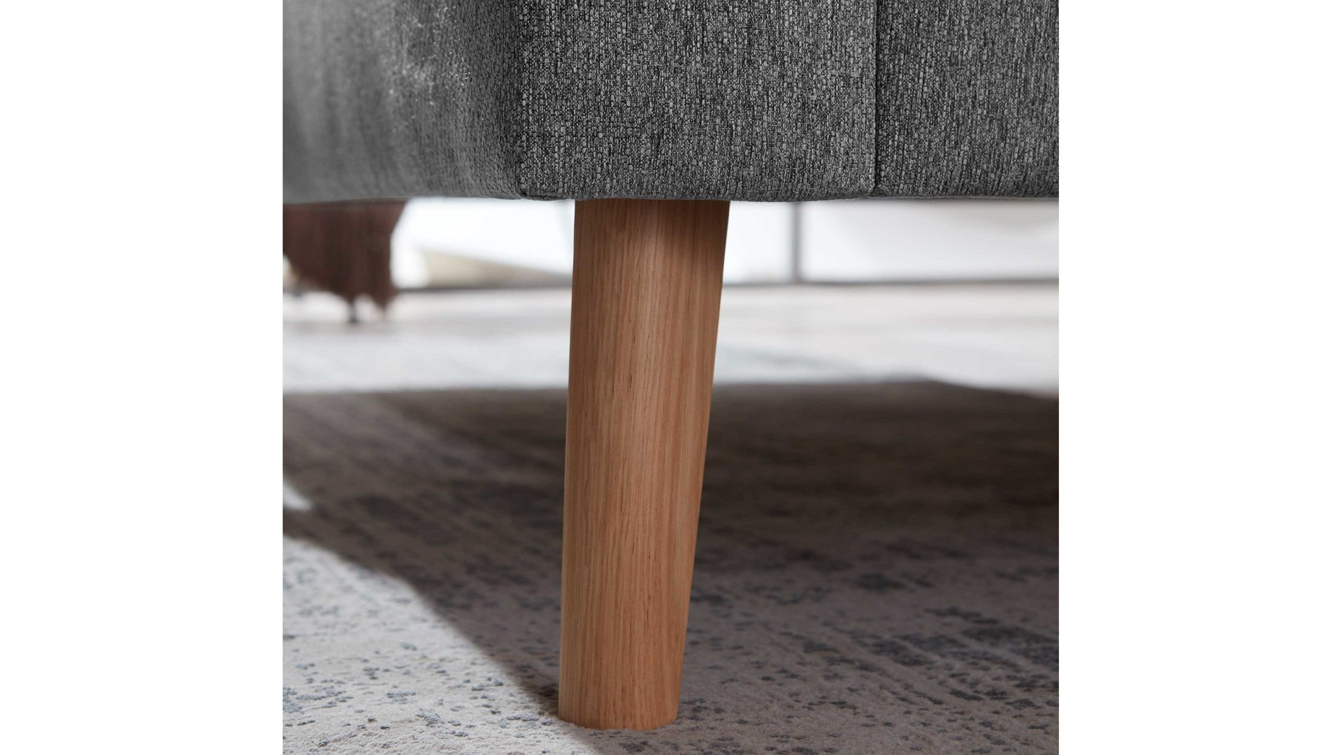 Bettgestell Meise.möbel aus Stoff in Hellgrau Polsterbettgestell Jazz mit gestepptem Kopfteil grauer Bezug Stelar 92 & Holzfüße - Liegefläche ca. 140 x 200 cm