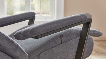 Relaxsessel OrthoSedis aus Stoff in Anthrazit Polsterprogramm OrthoSedis 4.0 - Relaxsessel L3 anthrazitfarbener Stoffbezug Sofia clean & schwarzer Sternfuß