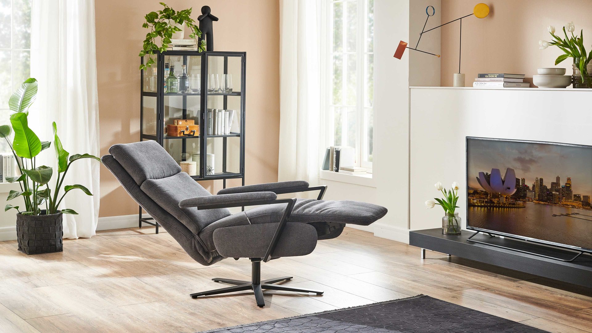 Relaxsessel OrthoSedis aus Stoff in Anthrazit Polsterprogramm OrthoSedis 4.0 - Relaxsessel L3 anthrazitfarbener Stoffbezug Sofia clean & schwarzer Sternfuß